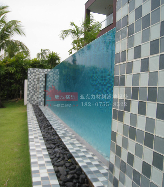 新加坡圣淘沙洋房亞克力透明空中泳池二，瑞地格樂亞克力游泳池