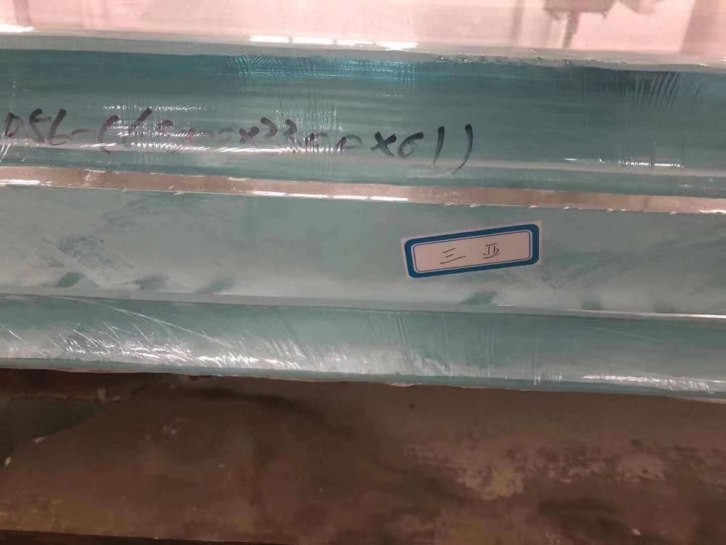 壽光別墅無(wú)邊界透明泳池六，瑞地格樂(lè)亞克力游泳池
